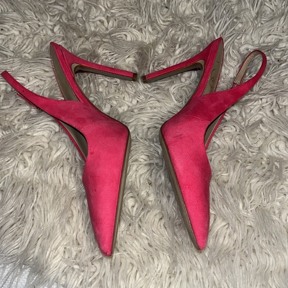 Slingback Pump - Picture 2 of 3